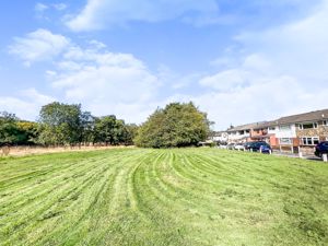 SURROUNDING AREA- click for photo gallery
